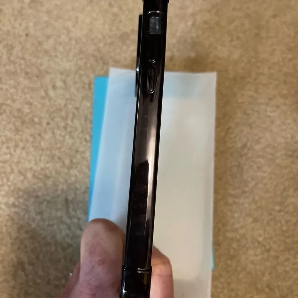iPhone 15 Pro Max Case Clear With‎ Black Trim-NEW-Never Used.